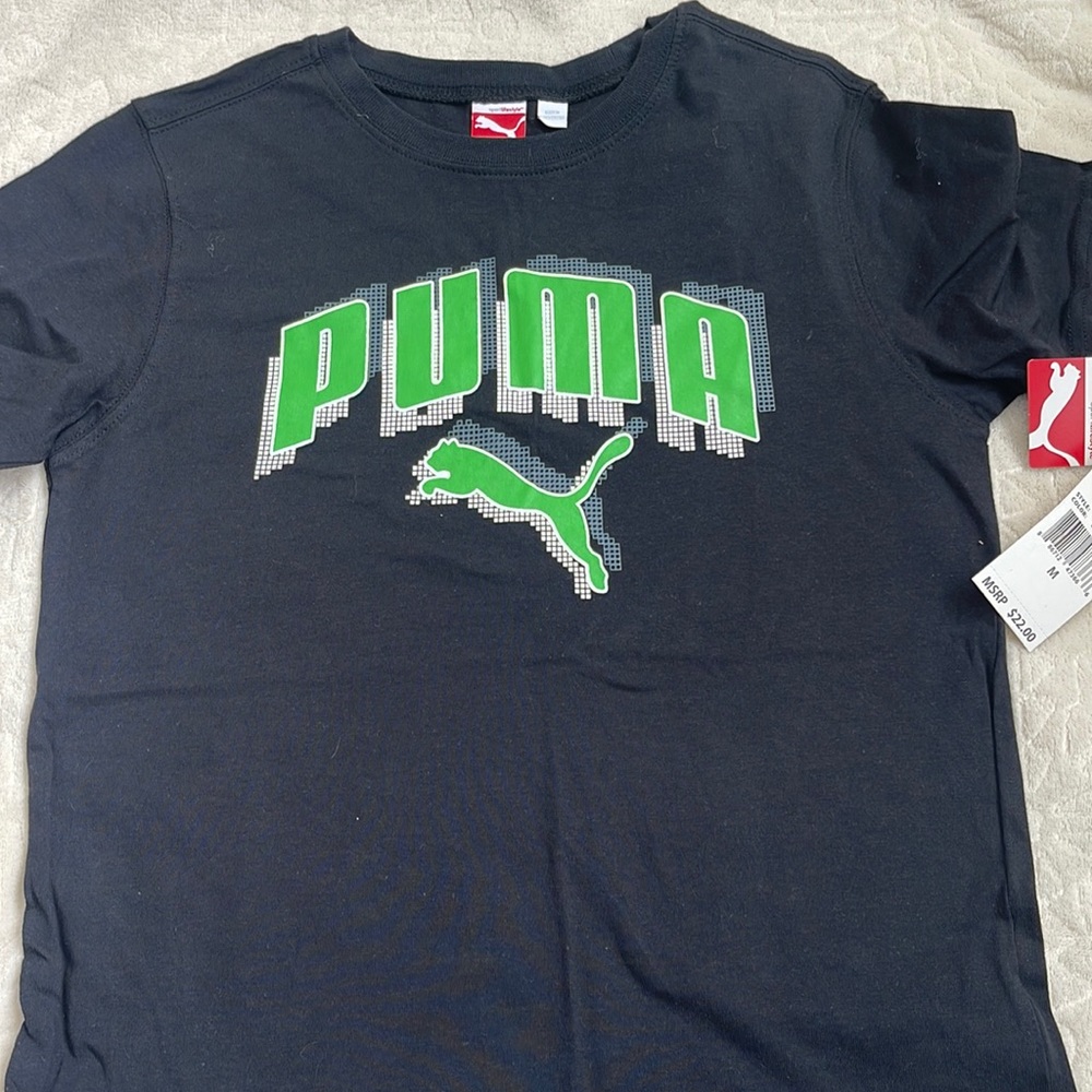 Puma youth medium tee, NWT